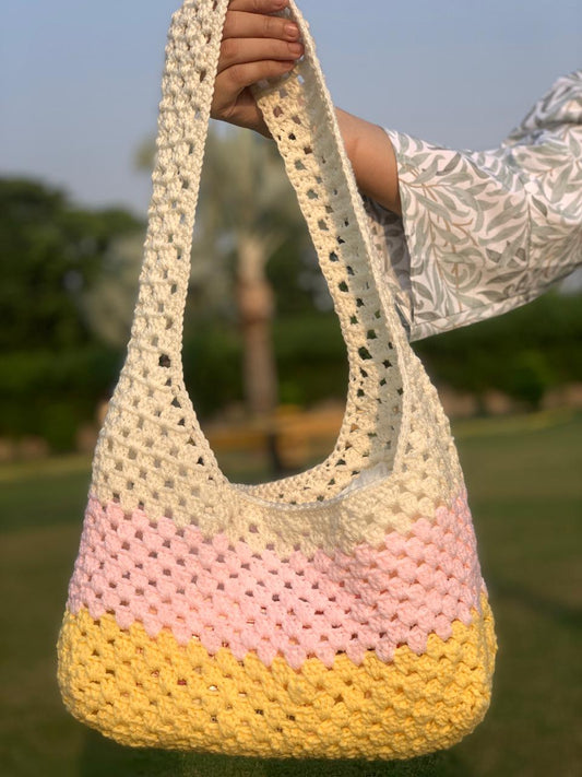 Three-Color Tote Bag with Shoulder Strap – Large Capacity & Stylish Design