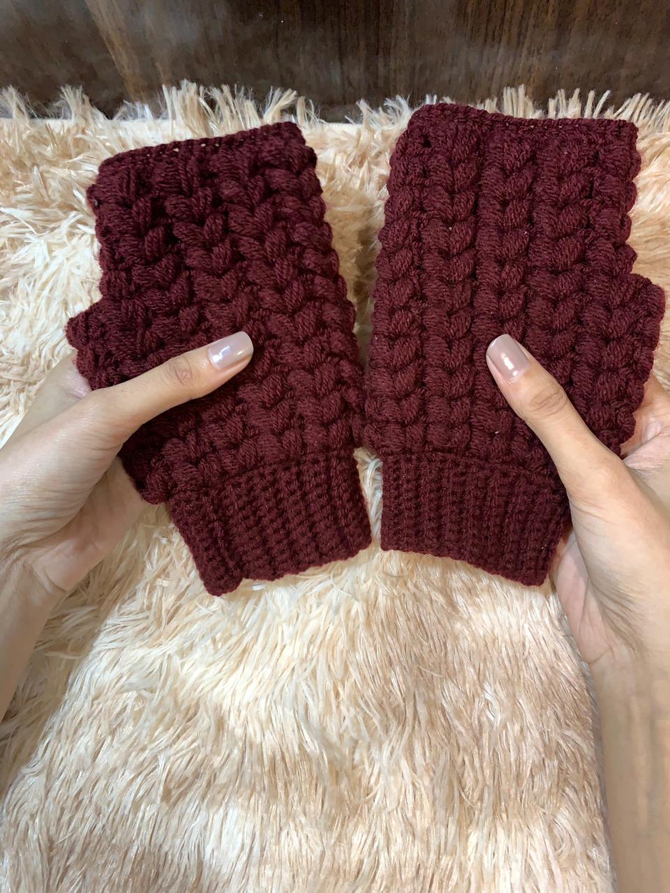 Cozy & Trendy Crochet Fingerless Winter Gloves