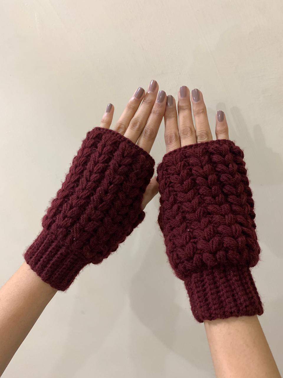 Cozy & Trendy Crochet Fingerless Winter Gloves